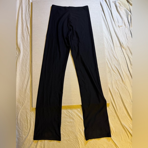 Versace Black and White Logo Patch straight leg leggings - Picture 4 of 5